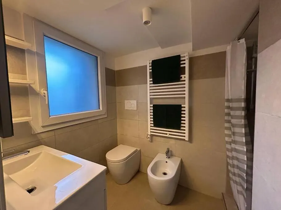Appartamenti A Santa Croce Venice Apartment